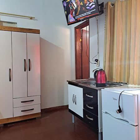 埃斯特城 蜂鸟旅馆酒店 外观 照片